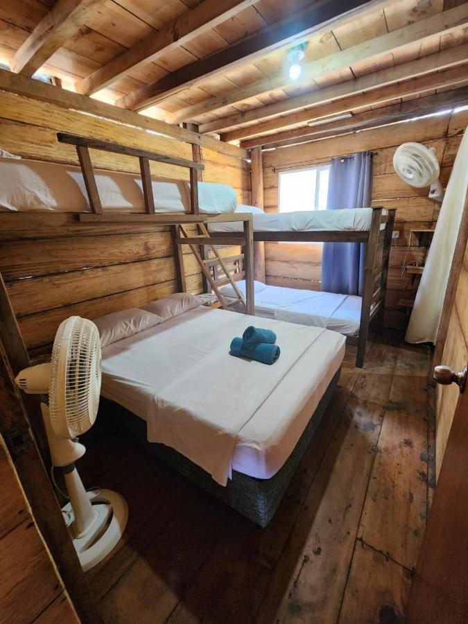 El Almendron Beach Hostel Guachaca Zewnętrze zdjęcie